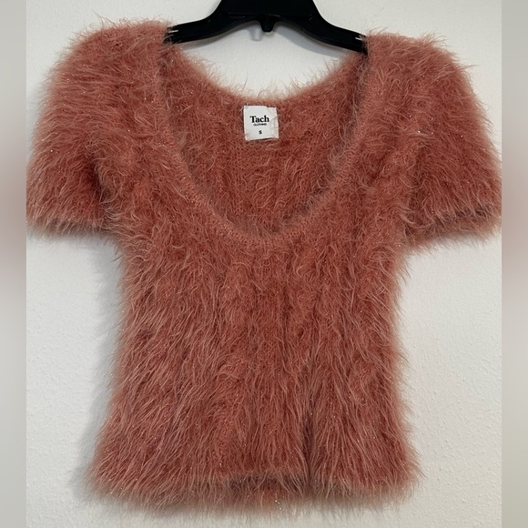 TACH Pink Boxy Crop Top with Fuzzy Texture Size S - Picture 3 of 13
